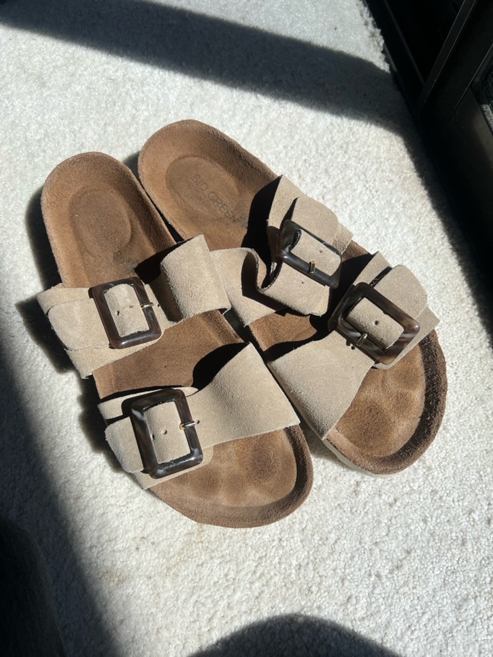 Bio Green suede sandals